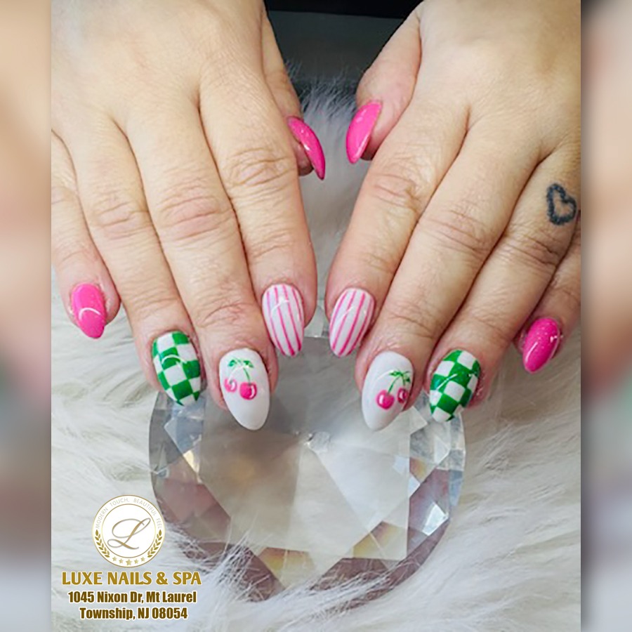 summer luxe nails Summer Designs